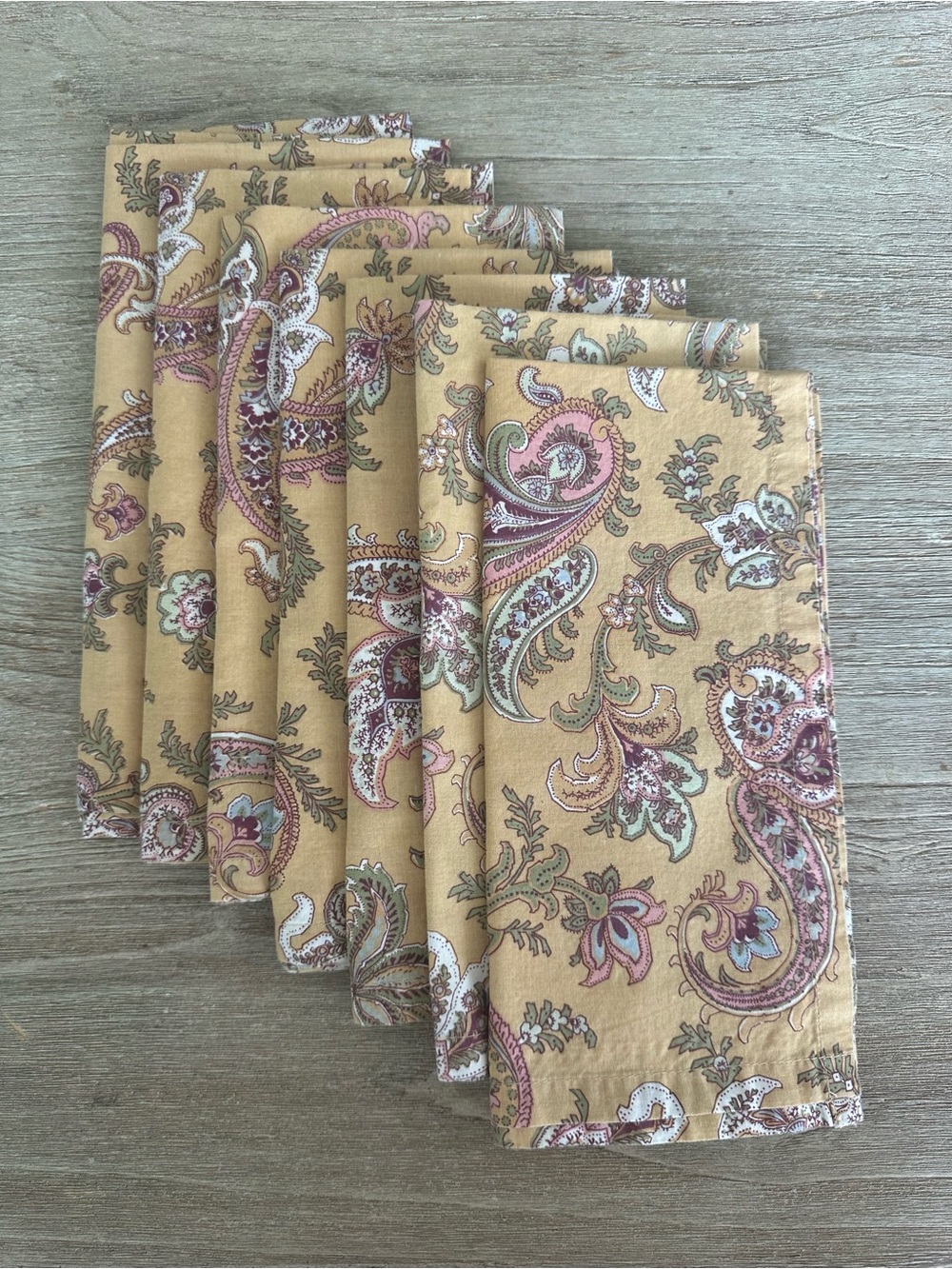 NWOT Williams Sonoma‎ 100% Cotton Cloth Napkins Set of 7 Yellow Mustard Paisley